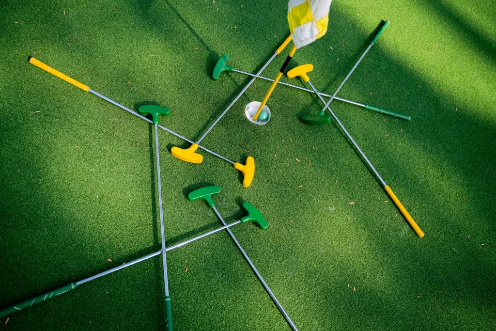 A Brighter Kind of Mini Golf